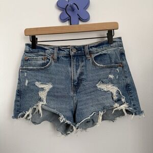 Abercrombie & Fitch 26/2 Mom Mid Rise Shorts Cut Off  Curve Love Medium Wash